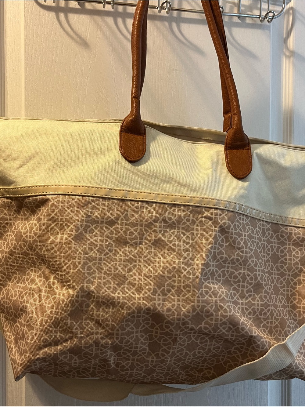 Tote Bag with Tan Patterned Body and Brown Handles